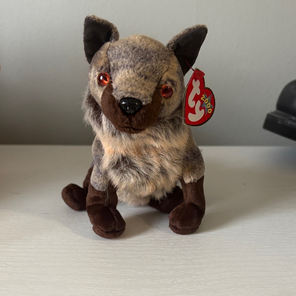 Ty Beanie Baby - 2000 Howl the Wolf
